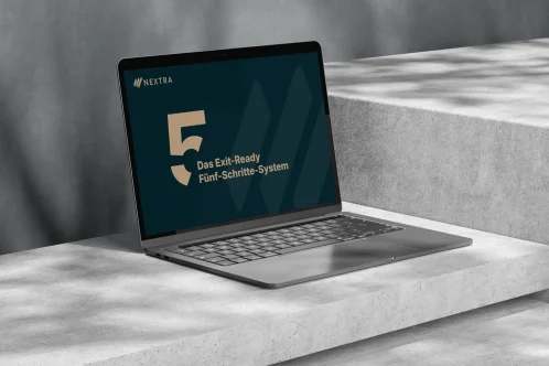 Das Exit-Ready Fünf-Schritte-System wird auf einem Laptop gezeigt